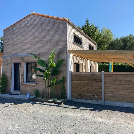Prázdninový dům Maison Jasmin Proche De L'ocean LʼAiguillon-sur-Vie