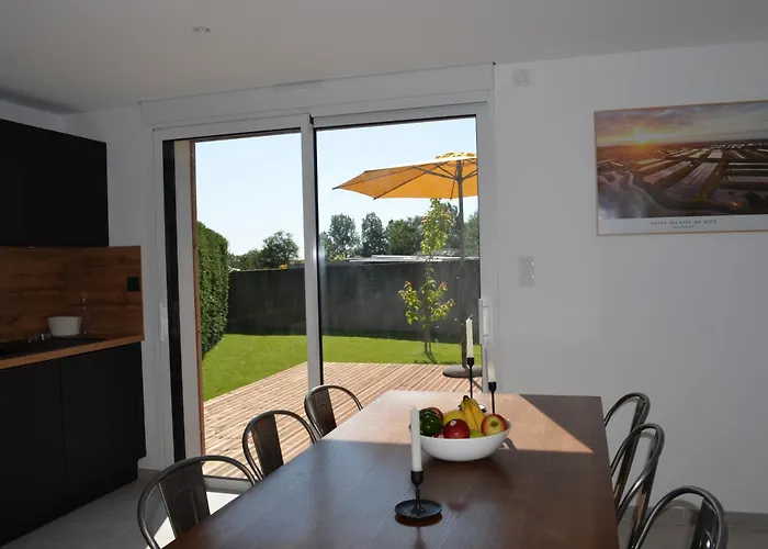 בית נופש Maison Jasmin Proche De L'ocean LʼAiguillon-sur-Vie