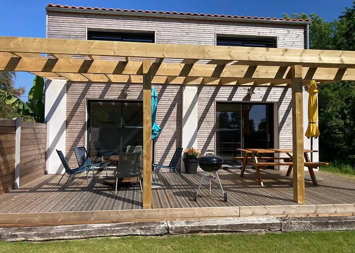 בית נופש Maison Jasmin Proche De L'ocean